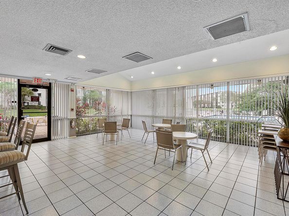 2236 N Cypress Bend Drive 311, Pompano Beach FL 33069