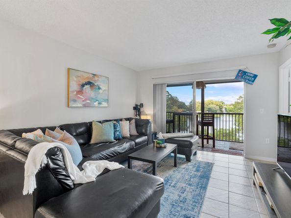 2236 N Cypress Bend Drive 311, Pompano Beach FL 33069