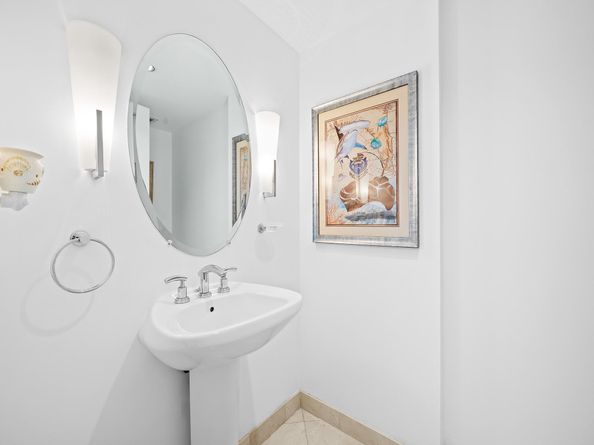 1200 Holiday Dr 208, Fort Lauderdale FL 33316