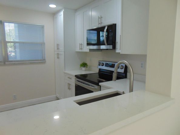 3595 Birdie Drive 103, Lake Worth FL 33467