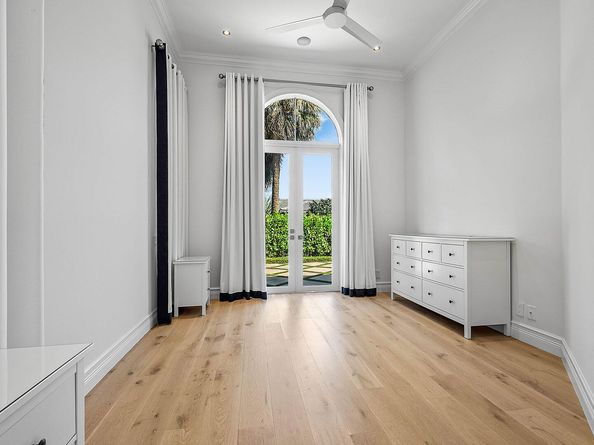 2124 W Maya Palm Drive, Boca Raton FL 33432