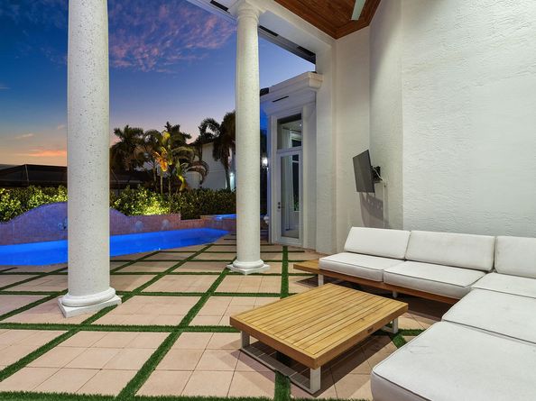 2124 W Maya Palm Drive, Boca Raton FL 33432