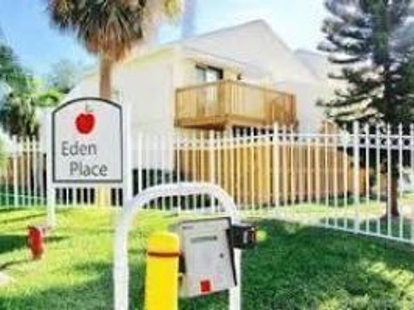643 Executive Center Drive Q102, West Palm Beach FL 33401