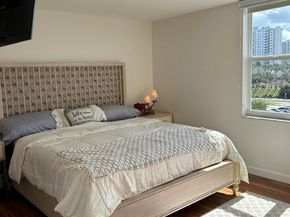 3233 NE 32nd Avenue 503, Fort Lauderdale FL 33308