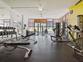 1000 Parkview Dr 1030, Hallandale Beach FL 33009