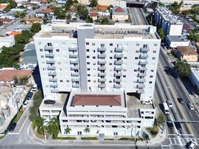 2217 NW 7th St 901, Miami FL 33125