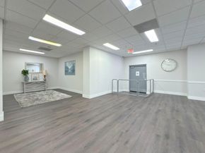 2217 NW 7th St 901, Miami FL 33125