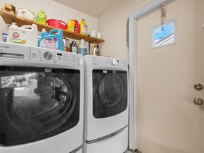 6221 Sedgewyck Cir W, Davie FL 33331