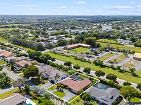 6221 Sedgewyck Cir W, Davie FL 33331