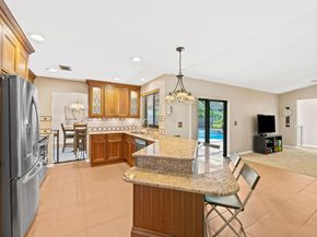 6221 Sedgewyck Cir W, Davie FL 33331