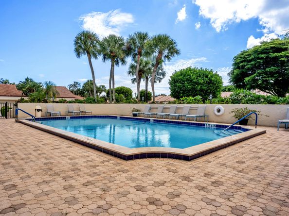 5598 Kiowa Circle, Boynton Beach FL 33437