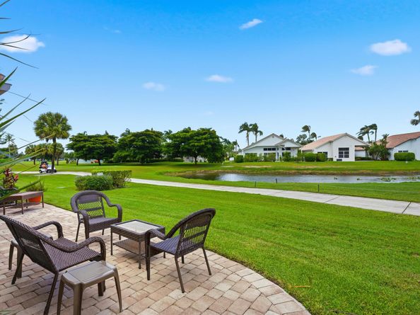 5598 Kiowa Circle, Boynton Beach FL 33437