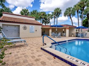 5598 Kiowa Circle, Boynton Beach FL 33437