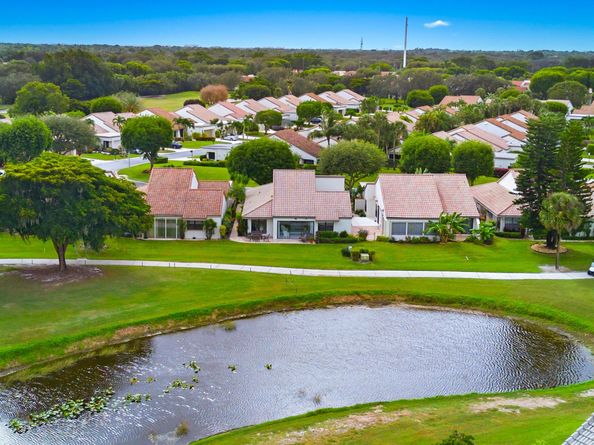 5598 Kiowa Circle, Boynton Beach FL 33437