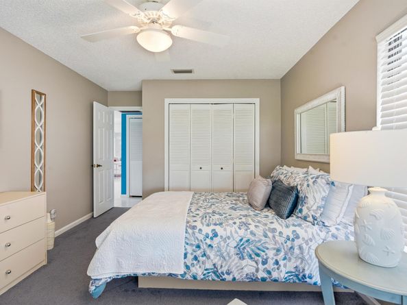 5598 Kiowa Circle, Boynton Beach FL 33437