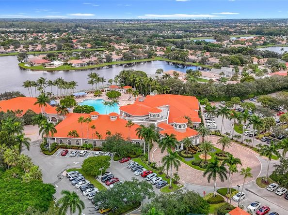 9499 Caserta St, Lake Worth FL 33467