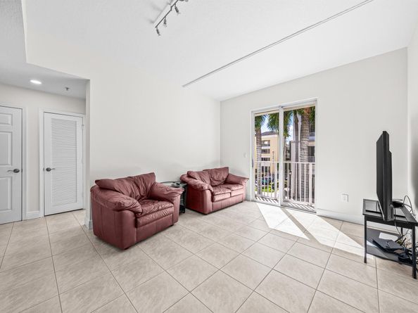 1203 Town Center Drive 202, Jupiter FL 33458