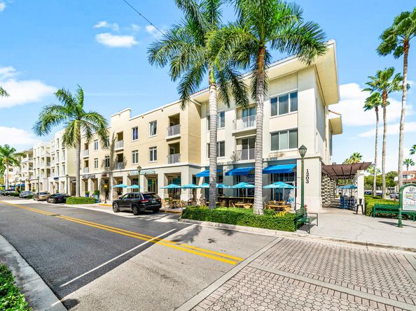 1203 Town Center Drive 202, Jupiter FL 33458