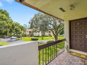 7951 Eastlake Dr D, Boca Raton FL 33433