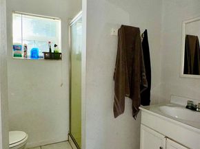 4810 NW 11th Pl, Lauderhill FL 33313