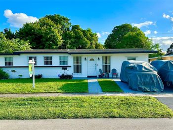 4810 NW 11th Pl