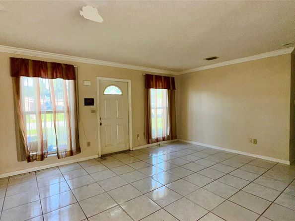 4810 NW 11th Pl, Lauderhill FL 33313