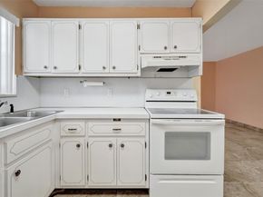 2010 Fillmore St 202, Hollywood FL 33020