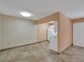 2010 Fillmore St 202, Hollywood FL 33020