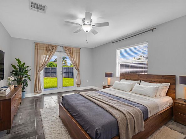 915 N 31st Rd, Hollywood FL 33021