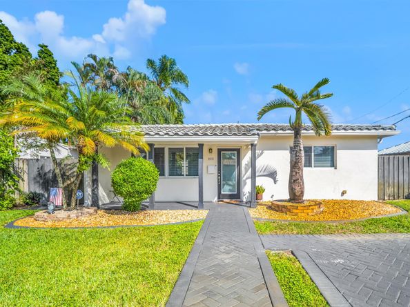 915 N 31st Rd, Hollywood FL 33021