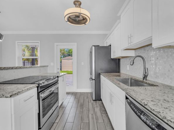 915 N 31st Rd, Hollywood FL 33021