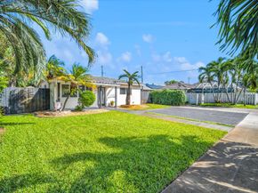 915 N 31st Rd, Hollywood FL 33021
