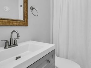 915 N 31st Rd, Hollywood FL 33021