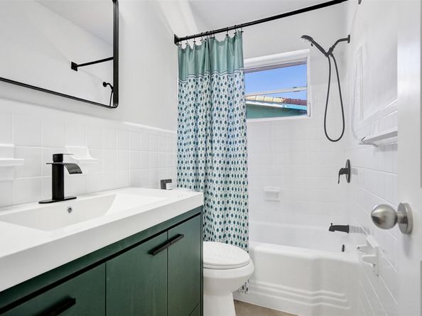 1220 NE 26th Ave, Pompano Beach FL 33062