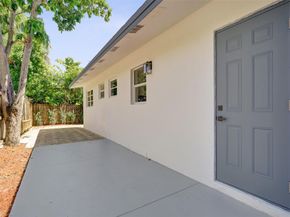 1220 NE 26th Ave, Pompano Beach FL 33062