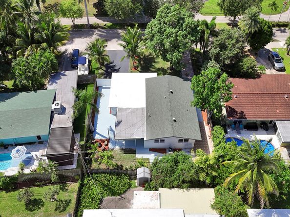 1220 NE 26th Ave, Pompano Beach FL 33062