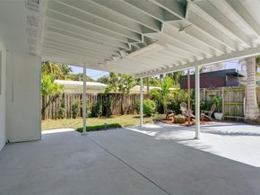 1220 NE 26th Ave, Pompano Beach FL 33062