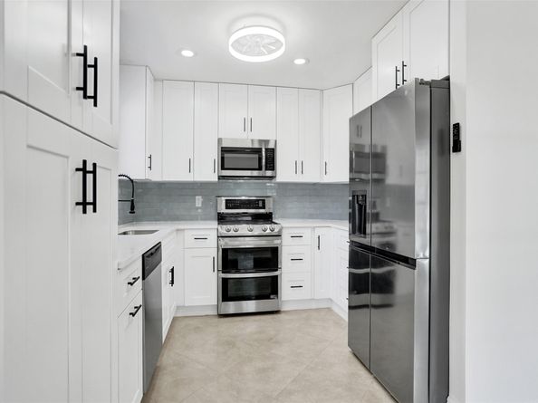 1220 NE 26th Ave, Pompano Beach FL 33062