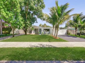 1220 NE 26th Ave, Pompano Beach FL 33062