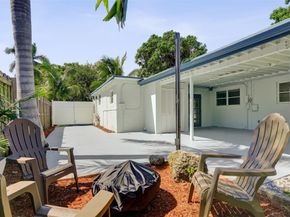 1220 NE 26th Ave, Pompano Beach FL 33062