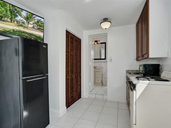 1220 NE 26th Ave, Pompano Beach FL 33062