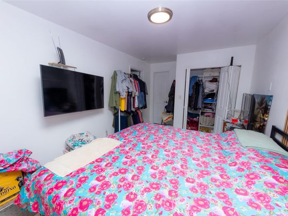 425 NW 122nd St, North Miami FL 33168