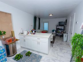 425 NW 122nd St, North Miami FL 33168