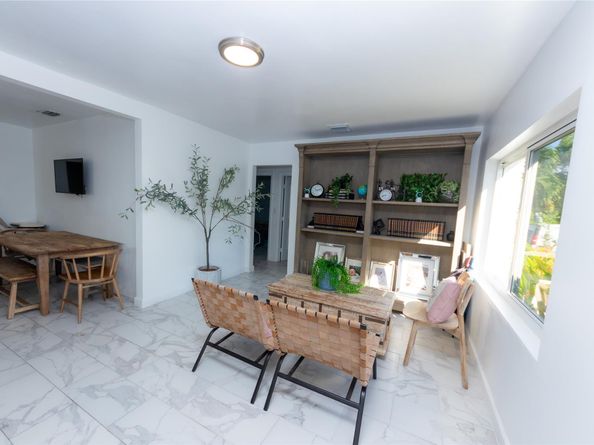 425 NW 122nd St, North Miami FL 33168