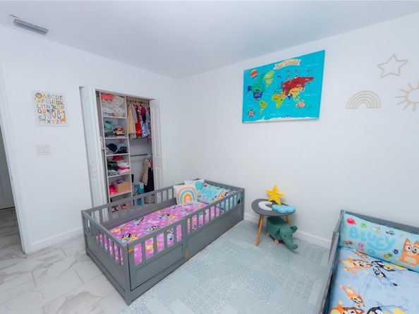 425 NW 122nd St, North Miami FL 33168