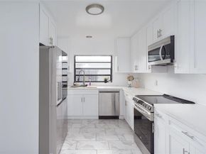 425 NW 122nd St, North Miami FL 33168