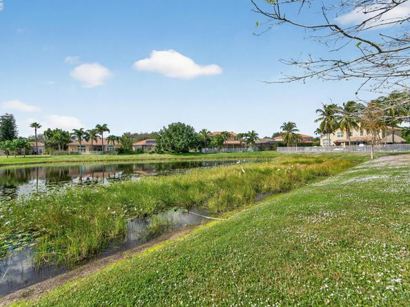 6243 Sand Hills Circle, Lake Worth FL 33463