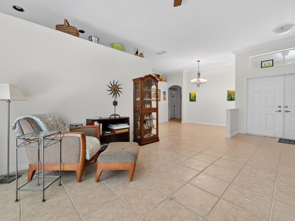 6243 Sand Hills Circle, Lake Worth FL 33463