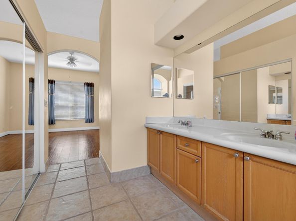 6243 Sand Hills Circle, Lake Worth FL 33463