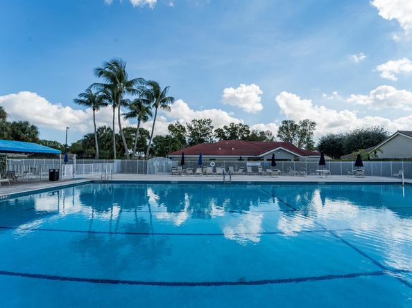 6243 Sand Hills Circle, Lake Worth FL 33463